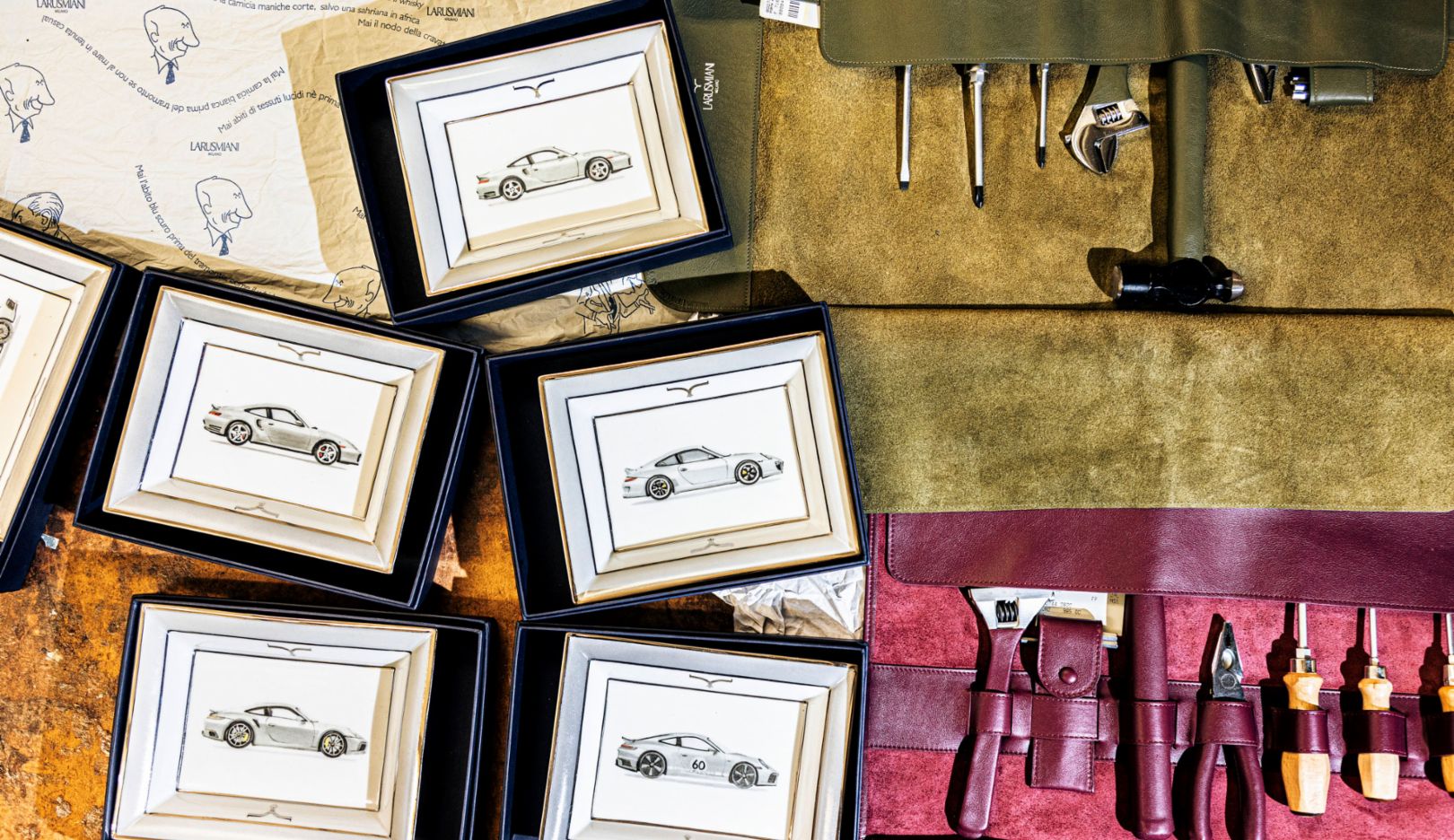 Leather car tool sets are also to be found in Larusmiani’s collection.