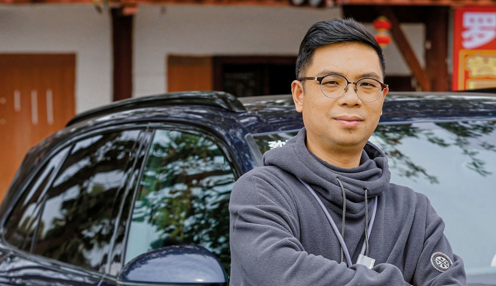 信仰印記：「多年保時捷車主生涯，此品牌已成為我的生命印記，」曹陽大方宣示忠誠。