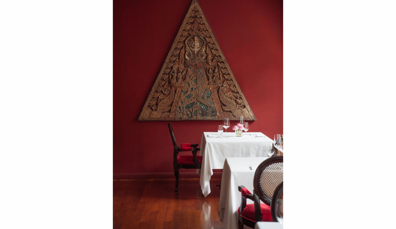 A look inside R-Haan: The restaurant in the Thonglor district has earned two MICHELIN Stars.