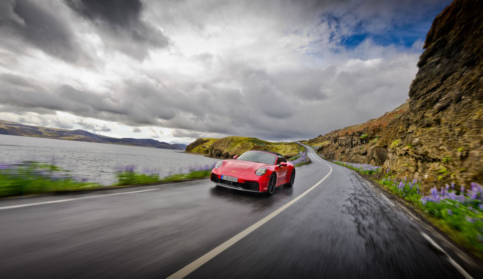 L‘ultimo modello: la 911 Targa GTS 4 Hybrid (992) con sistema Performance-Hybrid.