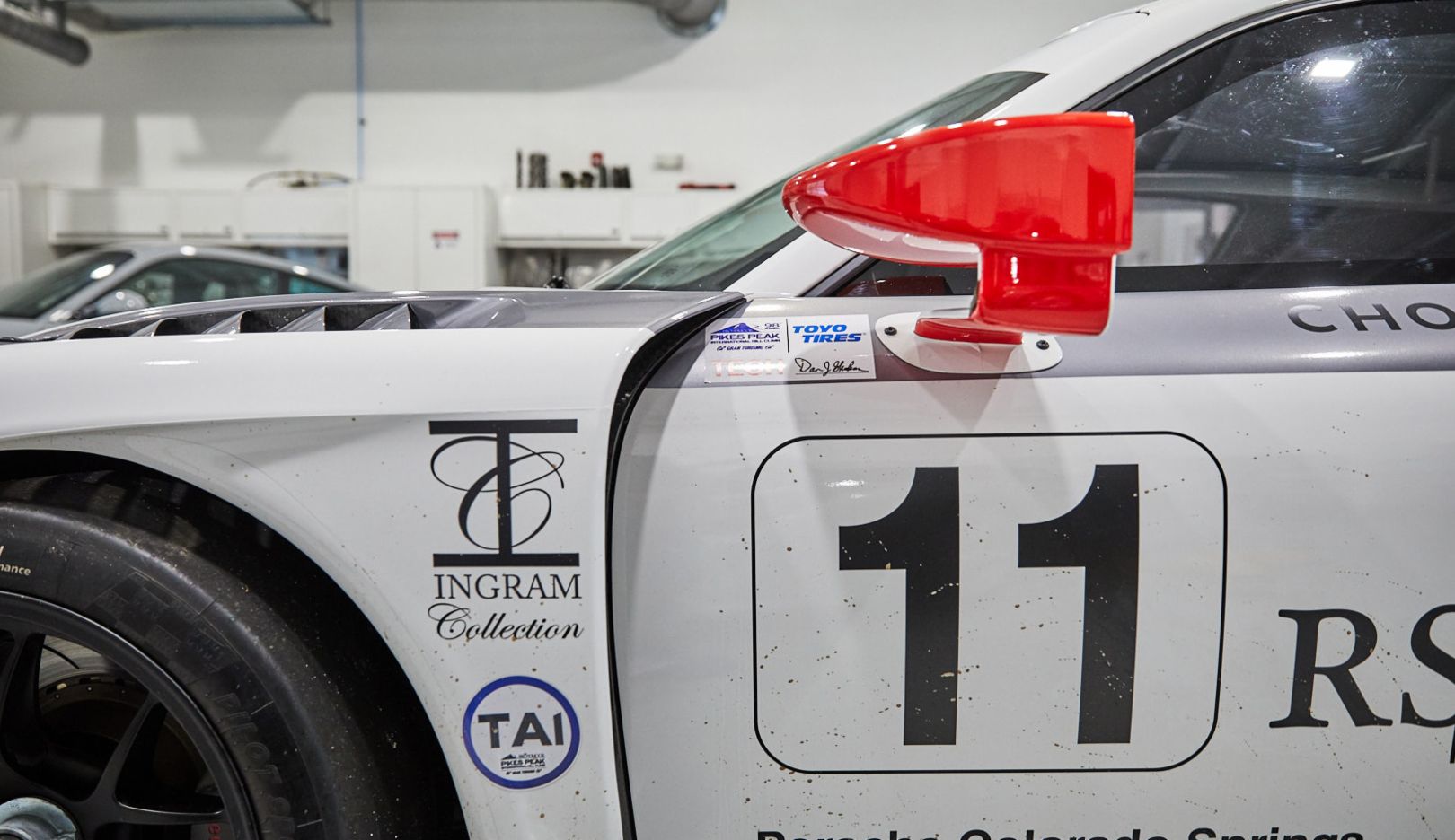 The Porsche 935 took part in the legendary Pikes Peak International Hill Climb in Colorado in August 2020. It still bears the marks.
