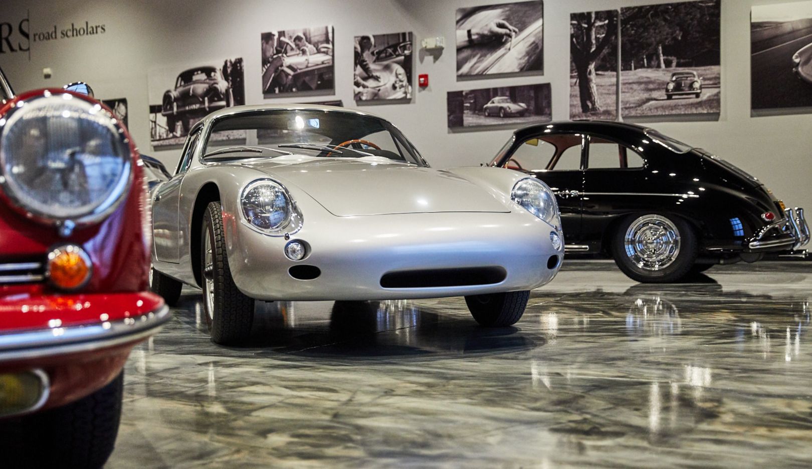 The extremely rare Porsche 356 B Carrera GTL Abarth is one of the jewels of the extensive collection.