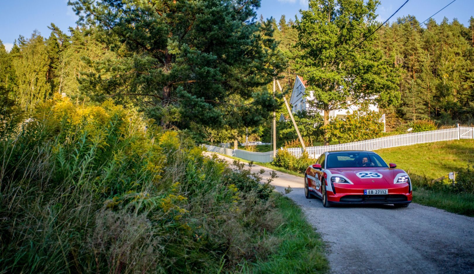 Quiet tones: The nature-loving musician enjoys going for drives in his Porsche Taycan 4S. “I’m learning to appreciate electric driving more and more. It is a positive development and one that is irreversible,” says Wongraven.