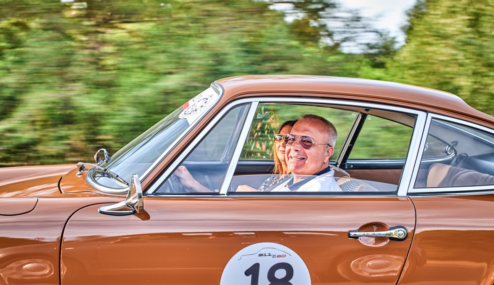 Vito Russo, imprenditore di Milano, ha acquistato la Porsche dal primo proprietario, andato a ritirarla nel 1972 a Stoccarda.