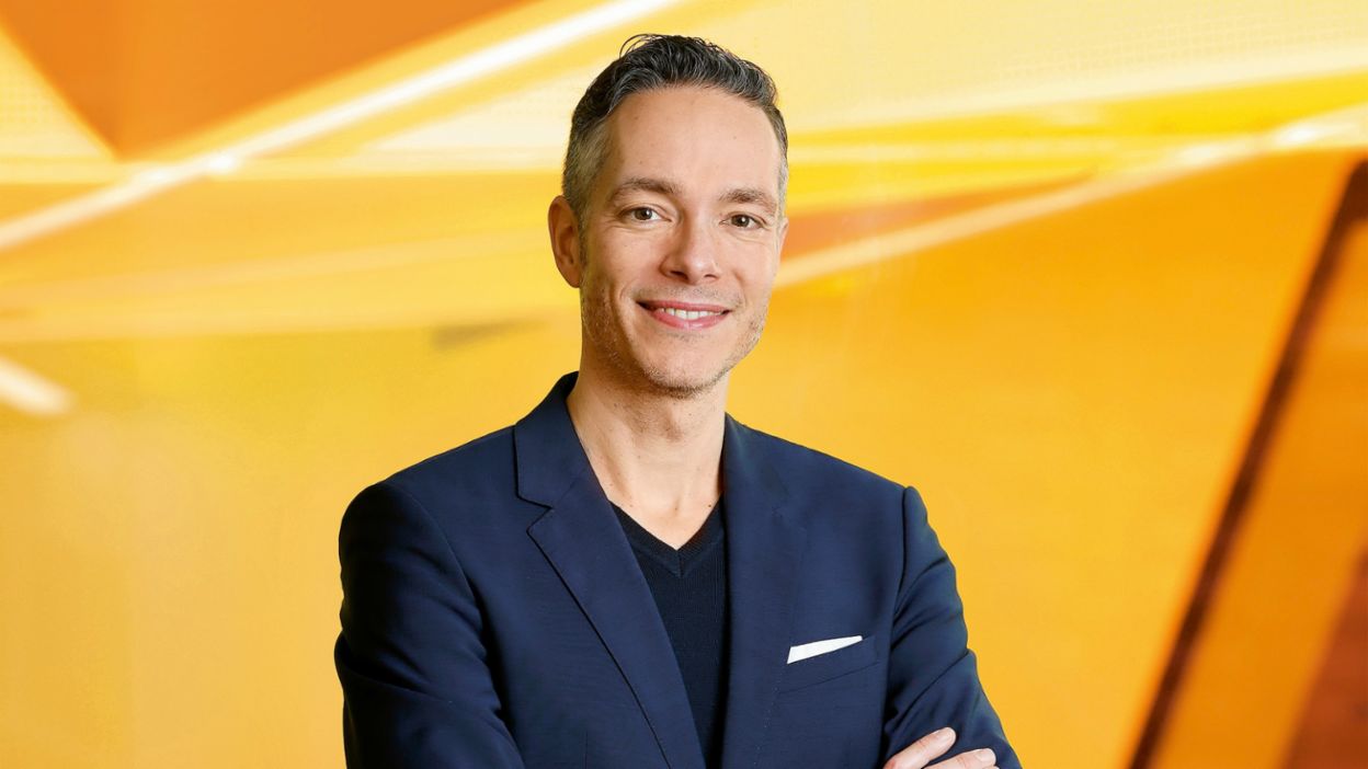 Dr. Sebastian Rudolph 